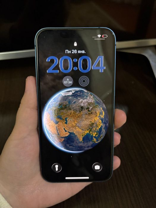 Продам iPhone 13 128gb идеал