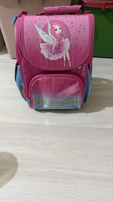 портфель в школу, состояние хорошее