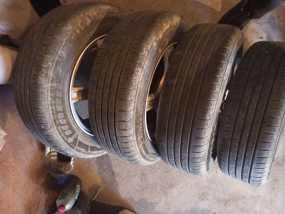 Продам комплект 165/65/14