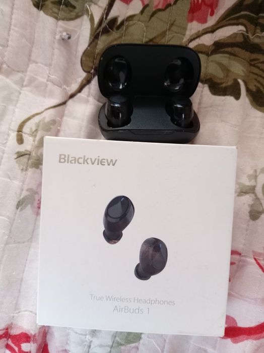 Продаю оригинальные наушники Blackview.