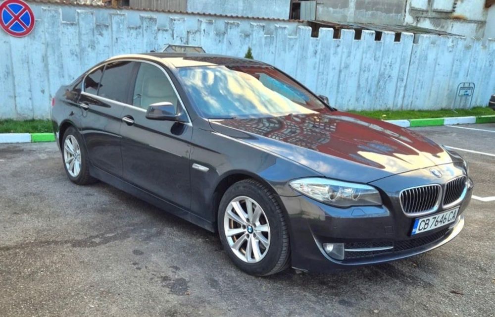 Автомобил BMW 523
