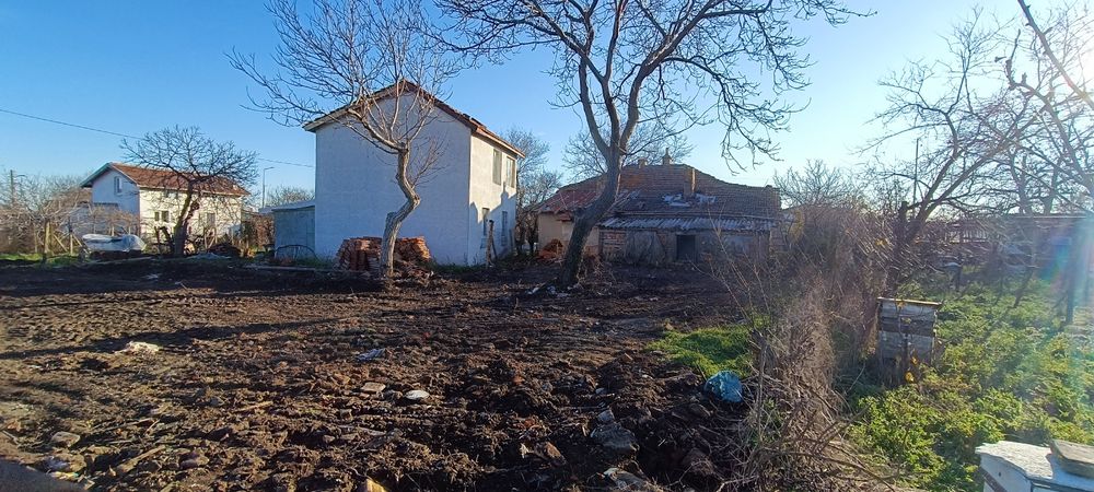 Къща село Каменар с УПИ 667 кв.м Каменар / Поморие