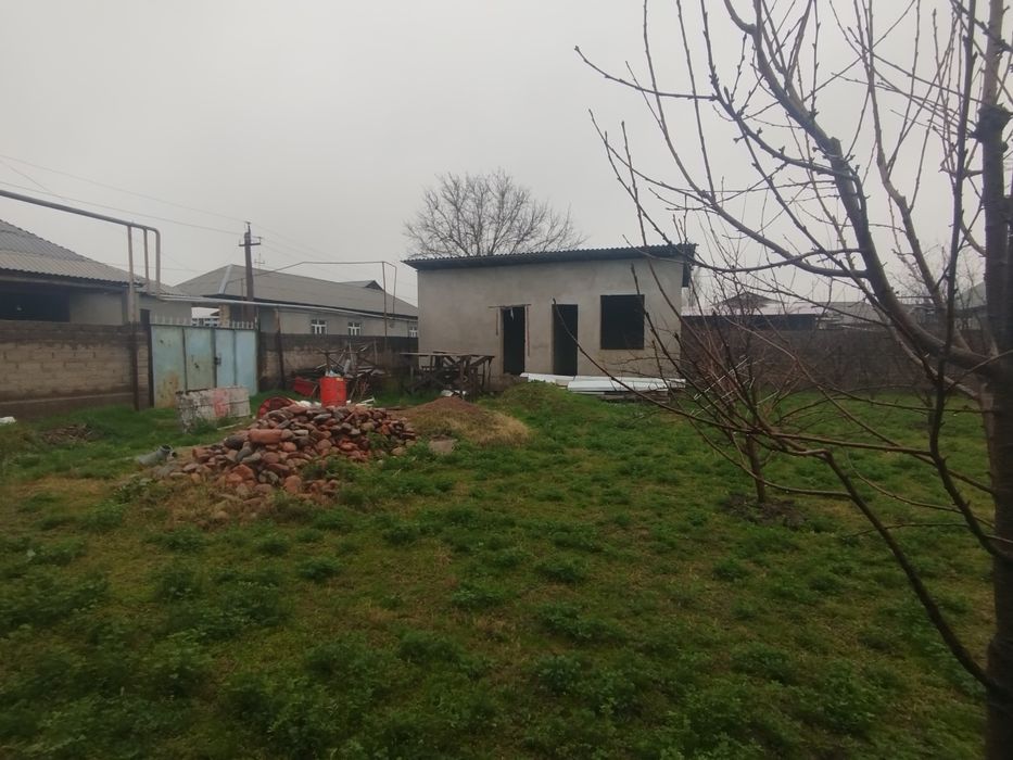 Uchastka sotiladi Evalak mahalla