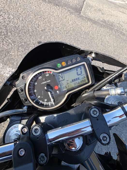 Suzuki GSR 750 2015