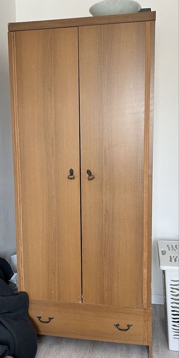 Шкаф бесплатно отдам