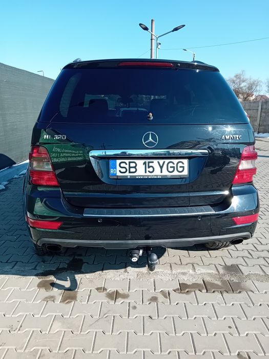 Mercedes ML 4mqtic 2011 euro 5 proprietar în acte