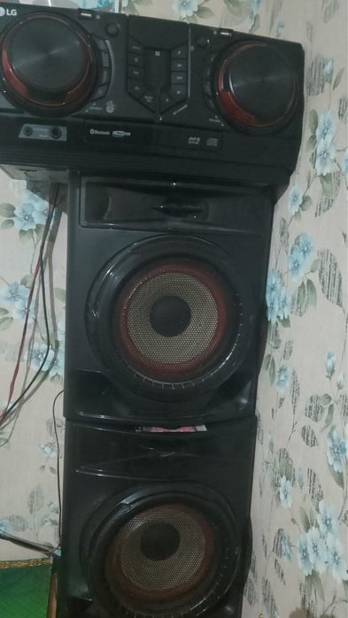 Продам музыкальный центр