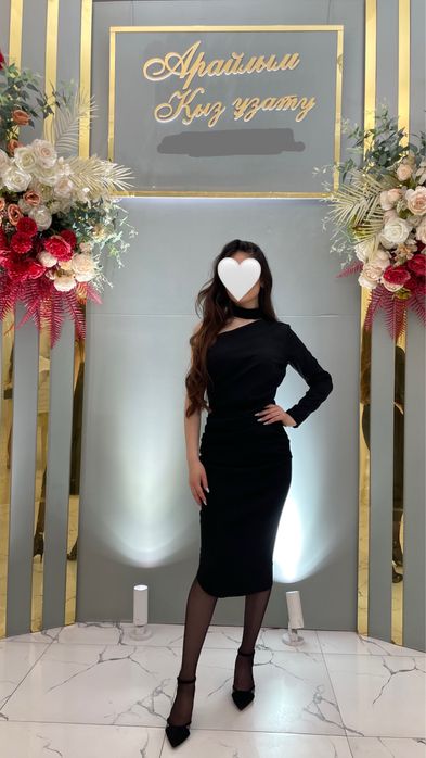 Вечернее блестящее платье