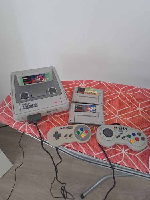 Vând xbox one s 1 Tb, super Nintendo  și  stație audio + 2 boxe  Pioneer