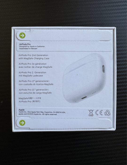 Apple AirPods 2nd Gen