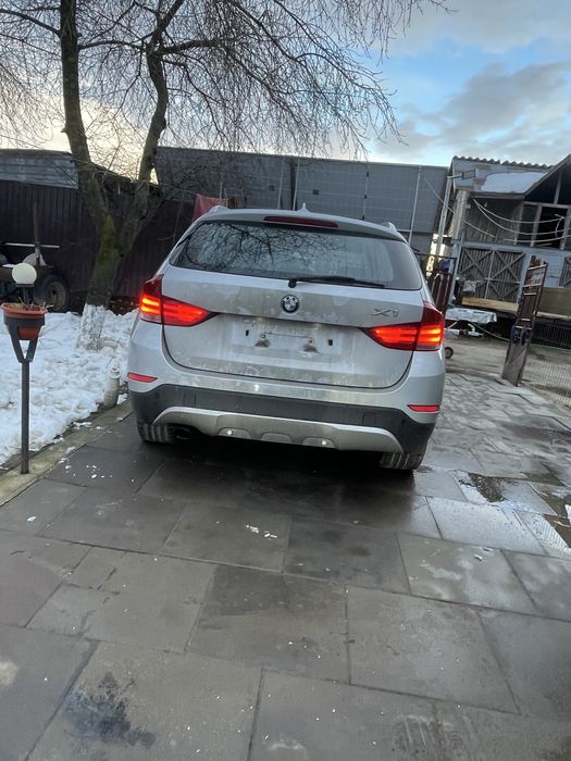 Vand sau dezmembrez bmw x1 n 57