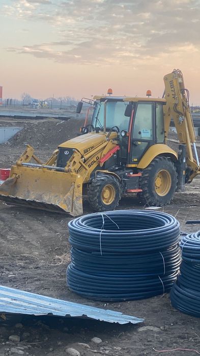 Услуги экскаватора-погрузчика SDLG B877F