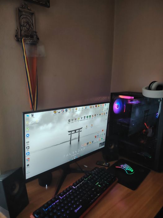 Vând setup gaming complet