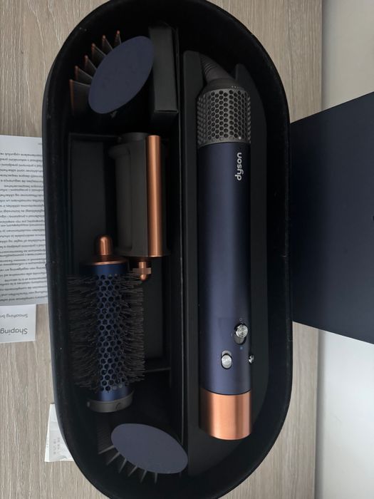 Dyson Airwrap complete long Multistyler HS05