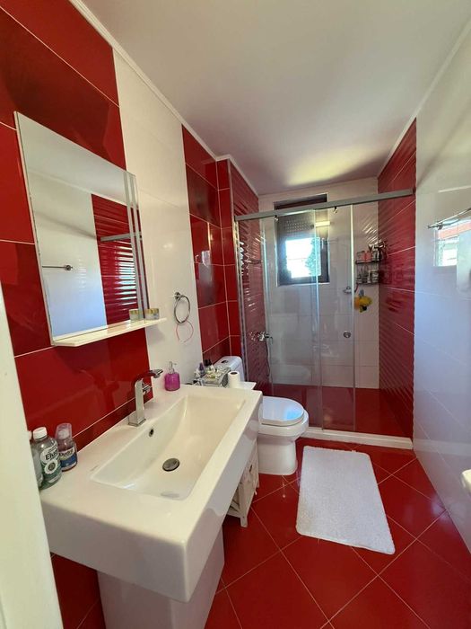 Продава се Къща в Пловдив, Остромила - 240 кв.м за 1212 €/кв.м - Снимка #11