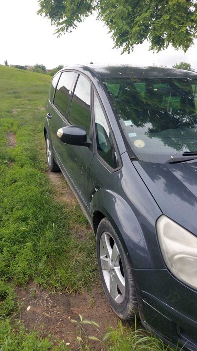 Ford S-Max 1.8 Diesel – An 2006 | 1.800 € Negociabil