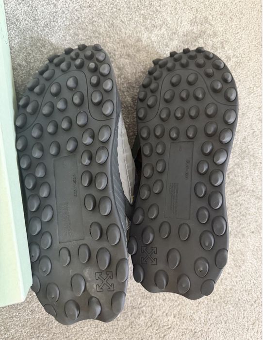 Off White Odsy 1000 marimea 42 grey green conditii foarte bune