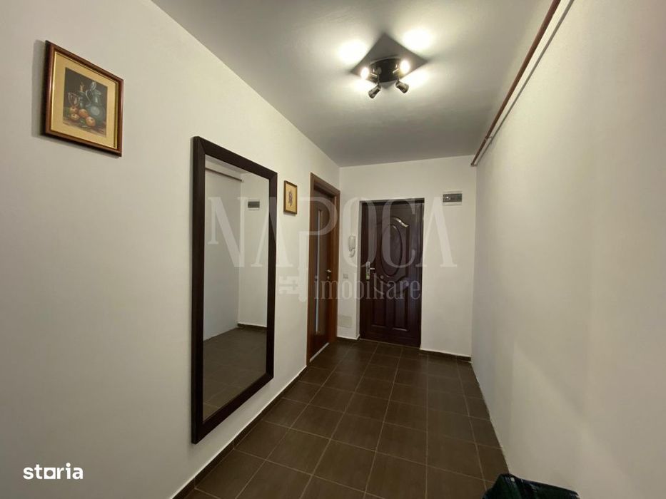 Apartament 3 camere de vanzare in Floresti