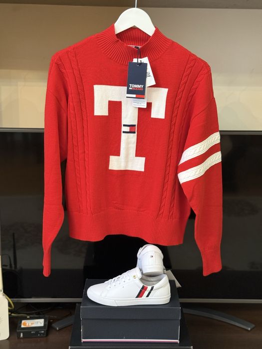 Оригинал Tommy Hilfiger женский свитшот