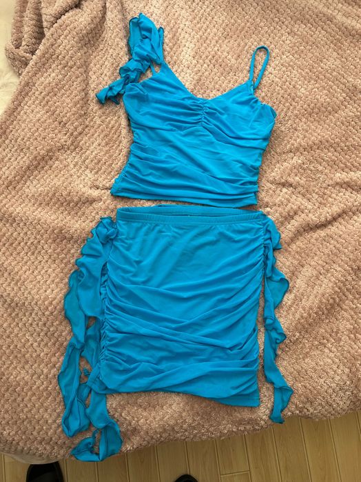 Дамски комплект от две части