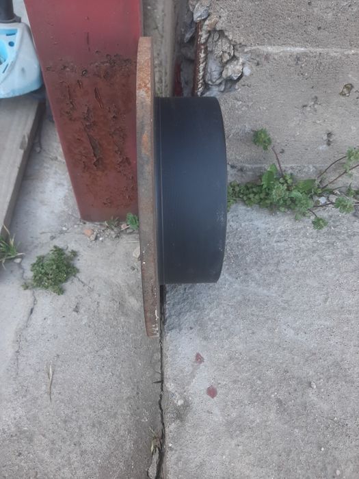 Тормозной диск камри50 американец,б/у