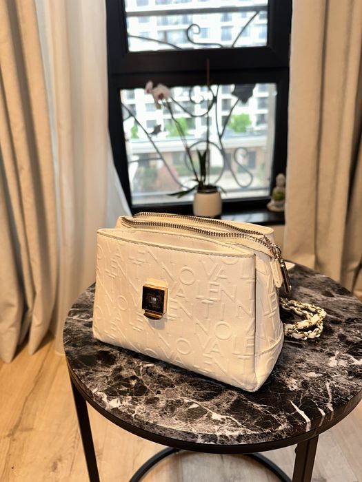 Бяла чанта Valentino