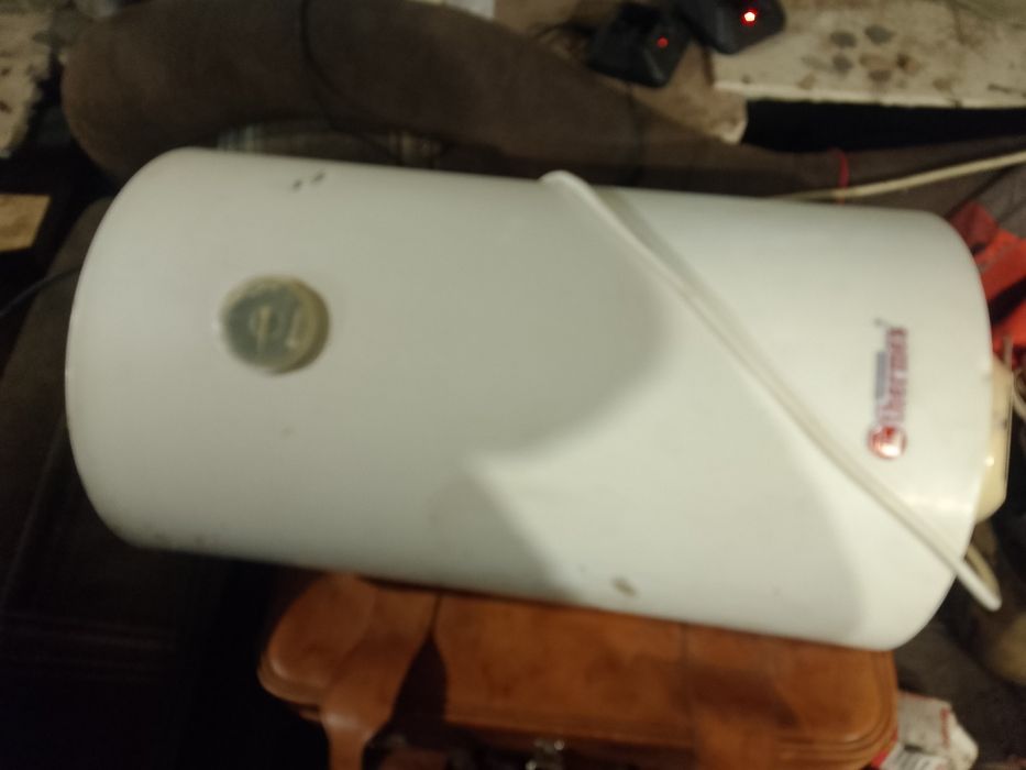 Бойлер на 50литров