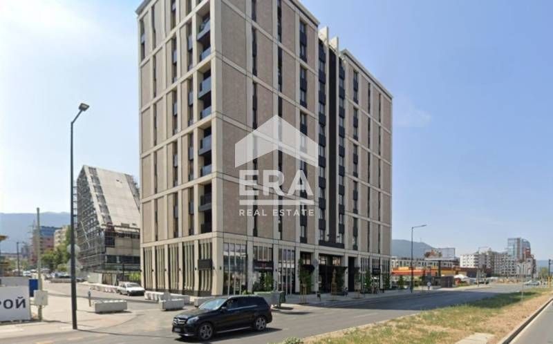 Офис клас "А" под наем в представителна сграда срещу Парадайс център