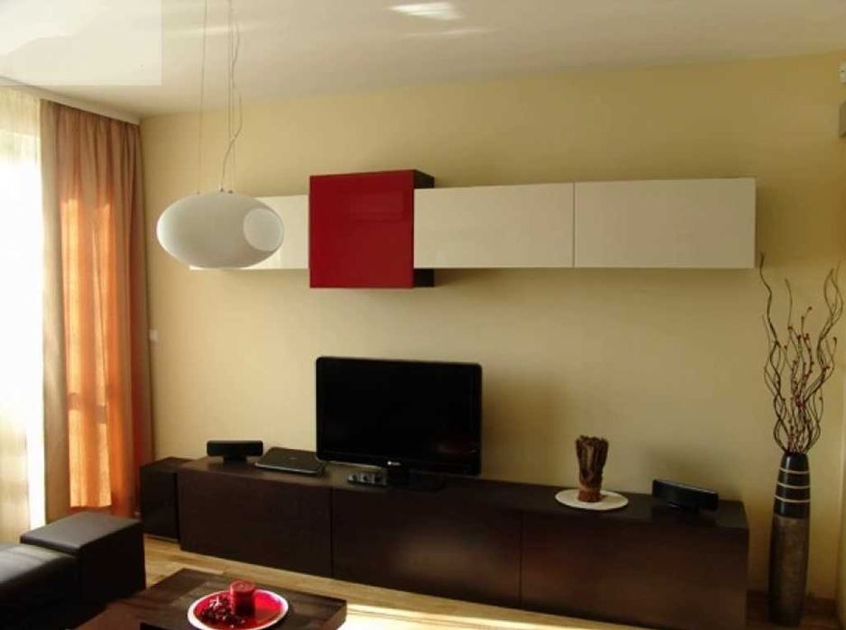 Дава се под наем Двустаен апартамент в София, Център - 86 кв.м за 775 € - Снимка #1