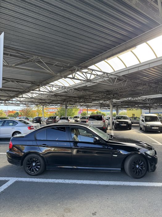 BMW 3 Series 2010 — imagine 3