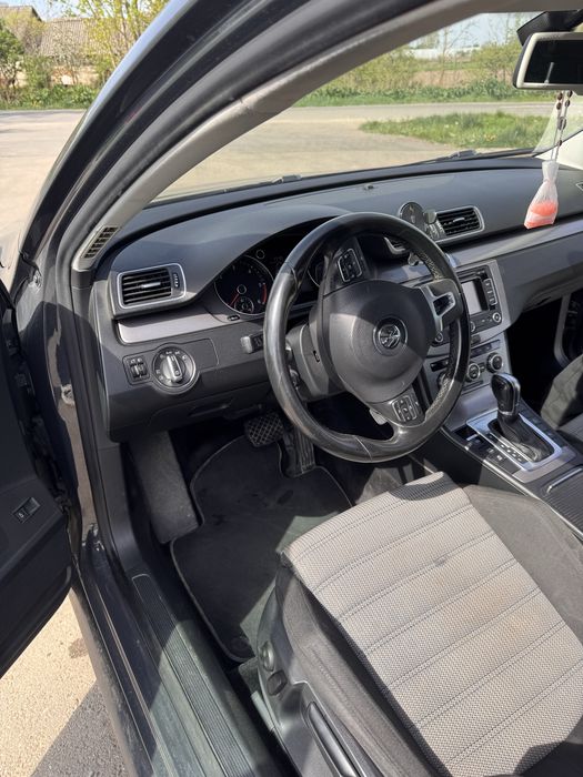 VOLKSWAGEN Passat 2014 — imagine 3