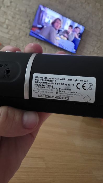 Boxa portabila  conexiune Bluetooth