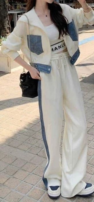 Бял дамски анцуг