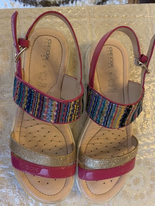 Haine Burberry, Hilfinger, si alte firme fetita 10-12 ani