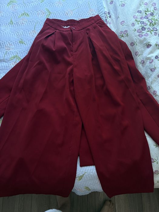 Бордовый женский пиджак новый