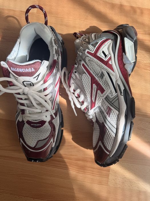 Balenciaga runners