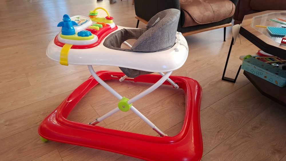 Паяк / проходилка за бебе