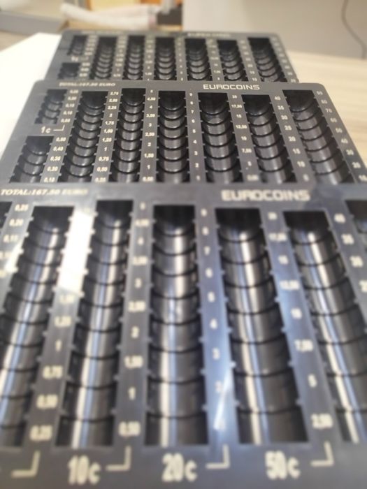 Монетници за евро - нови, с безплатна доставка
