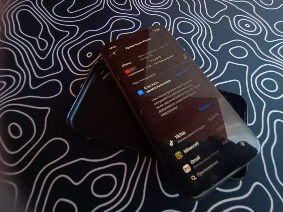 продам/обменяю IPhone 11/128гб/76%