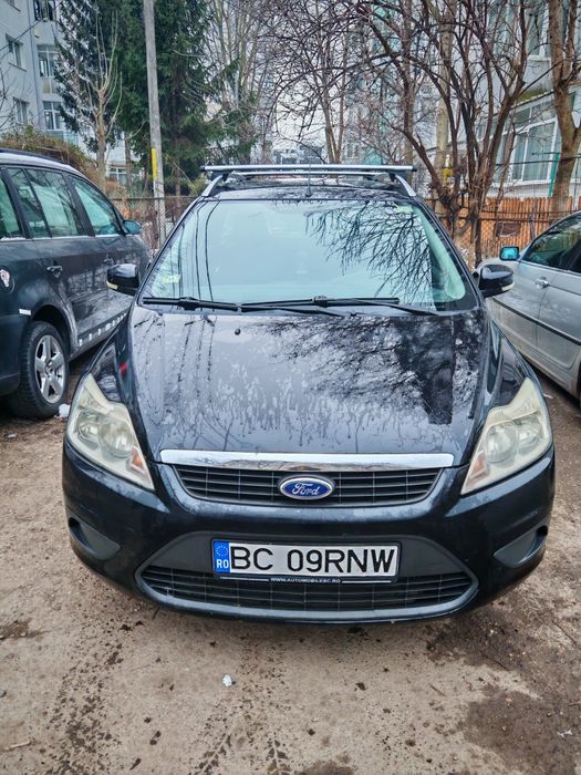 Vând Ford focus break