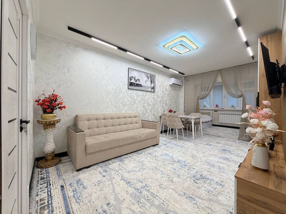 Продаётся Якаасарай Саламатина 2в3/3/5 с мебелью техникой !!!
