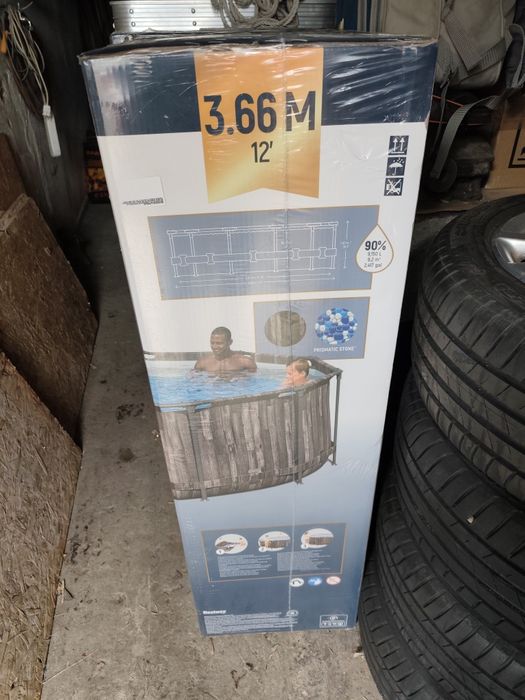 Vând  PISCINA  NOUA  supraterană