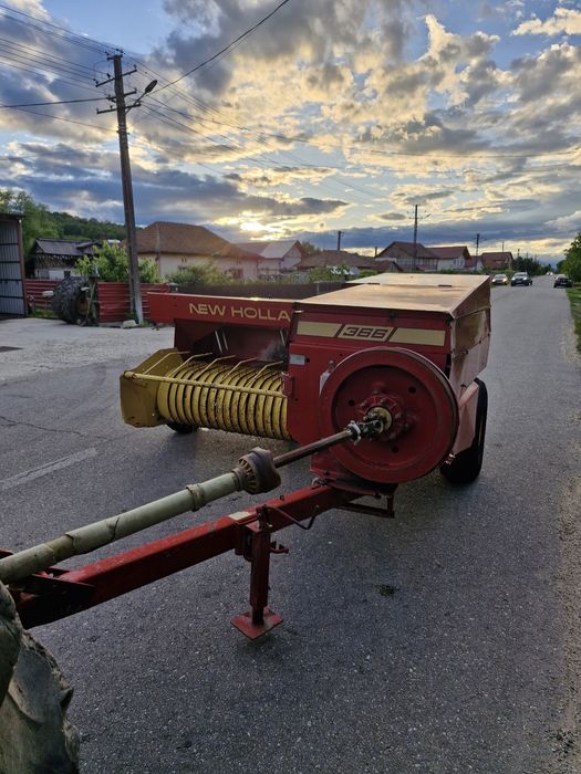 Balotieră New Holland Originală!!!