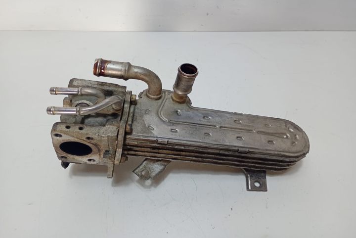 Racitor gaze 038131513AD Volkswagen VW Golf a 5-a generatie seria