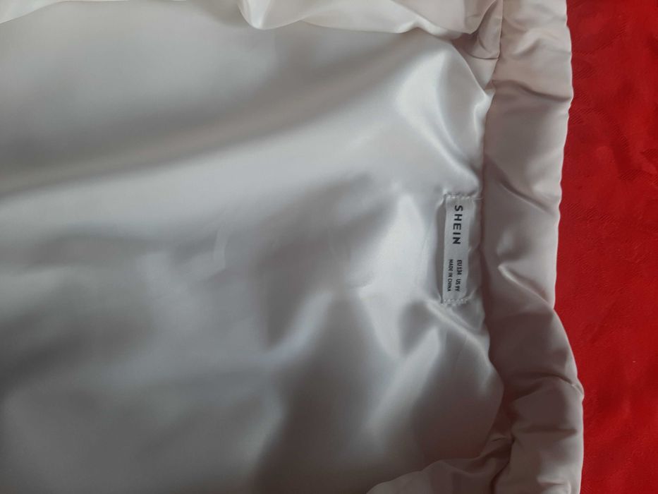 Детско зимно яке shein размер 134 за деца на 8- 9 години