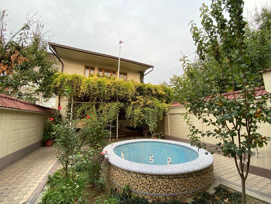 Продается дом 2.5 соток. Ул.Саламатина ориентир ресторан Сим-сим