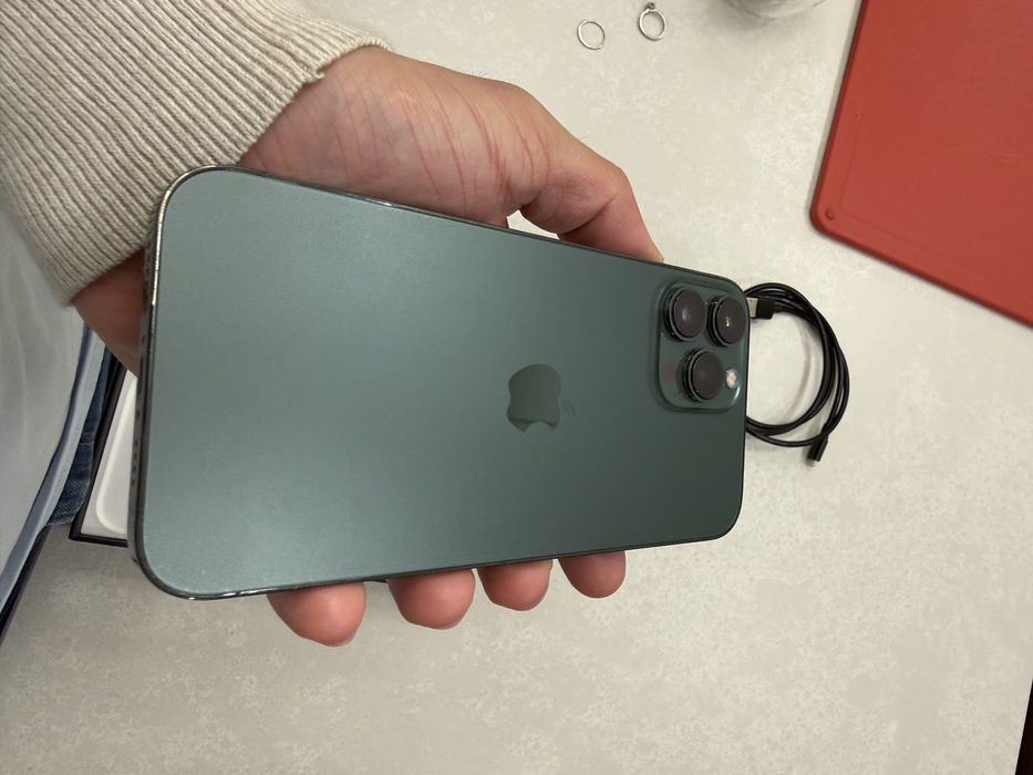 Apple iPhone 13 Pro max 256GB Alpine Green