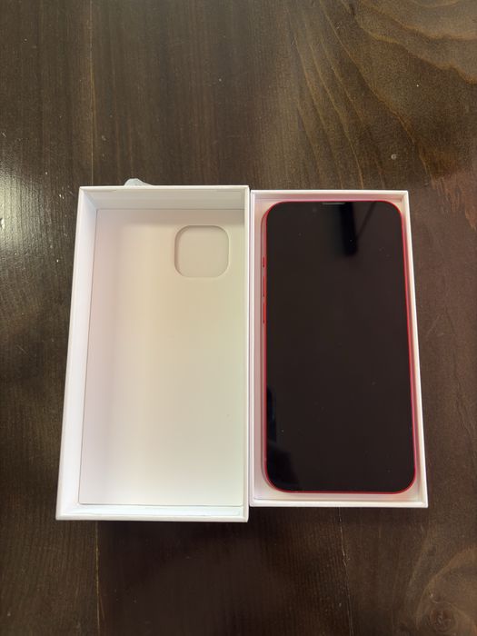 Iphone 13 Red - използван