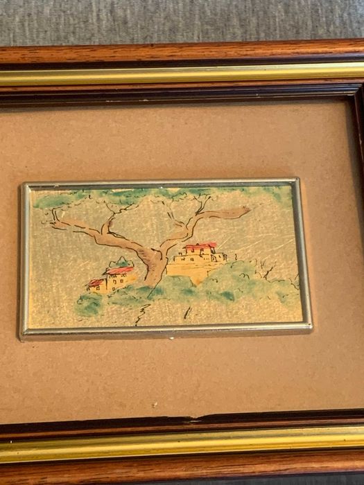 малка картина на златен лист