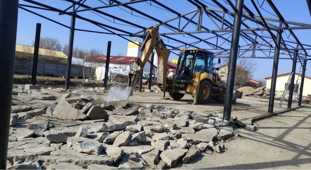 Beton concasat si utilajul de închiriat